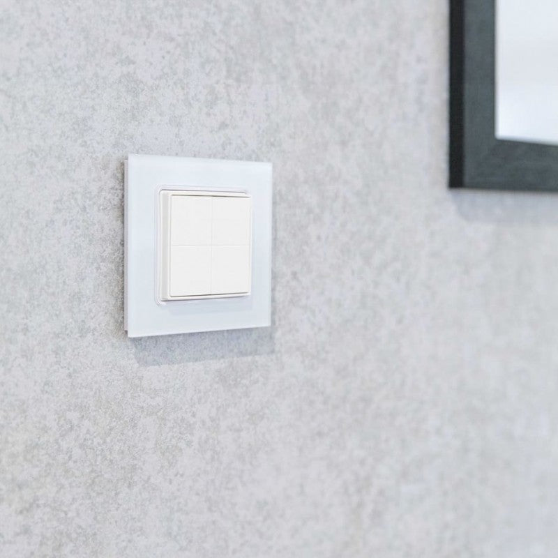 Comutator de perete Shelly BLU Wall Switch 4 + rama pentru cadre Legrand Shelly - EpicHome