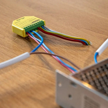 Controller benzi LED Shelly Plus RGBW PM 12/24V (WiFi) - EpicHome