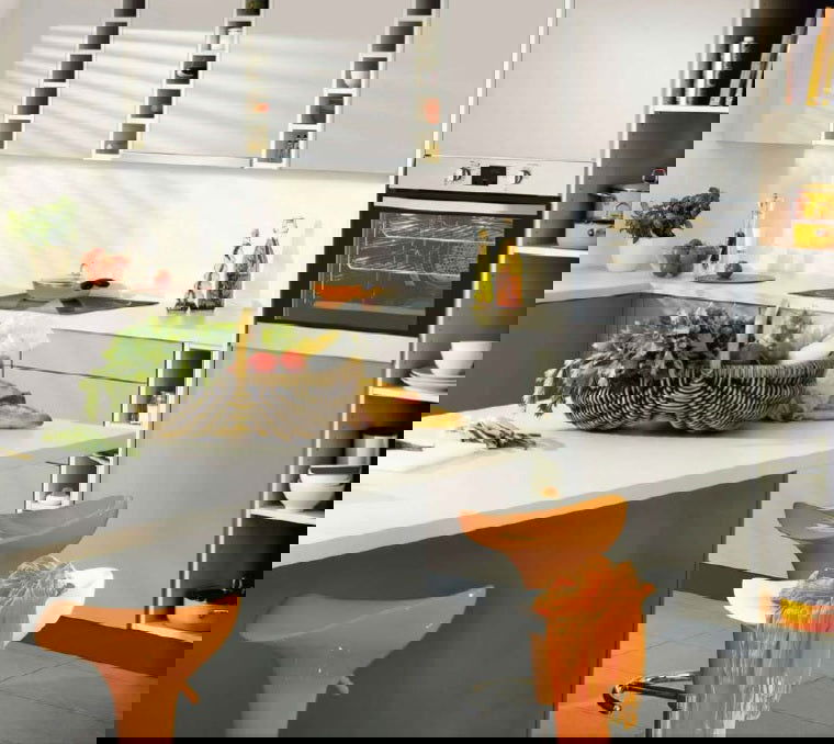 Cuptor electric Pyramis 6OIN BO173V Inox, 9 functii, clasa A, 78 litri, timer electronic, butoane rotative - EpicHome.ro