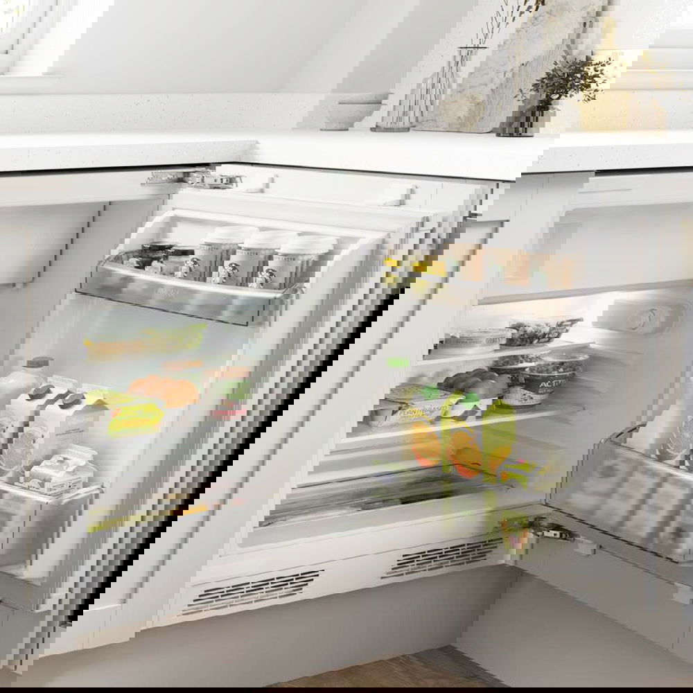 Frigider cu o usa incorporabil Pyramis BBI 85RO Table Top, clasa F, capacitate totala 96 litri - EpicHome.ro