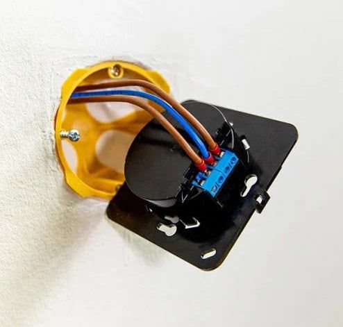 Intrerupator smart cu touchscreen Shelly Wall Display, Wi-Fi, Alb sau Negru, Bluetooth - EpicHome.ro