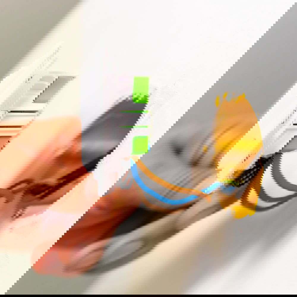 Shelly Wall Switch 2, alb - necesita releu Shelly - EpicHome.ro